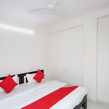 Hotel O 30359 Hotel The Vinayak โบปาล ภายนอก รูปภาพ