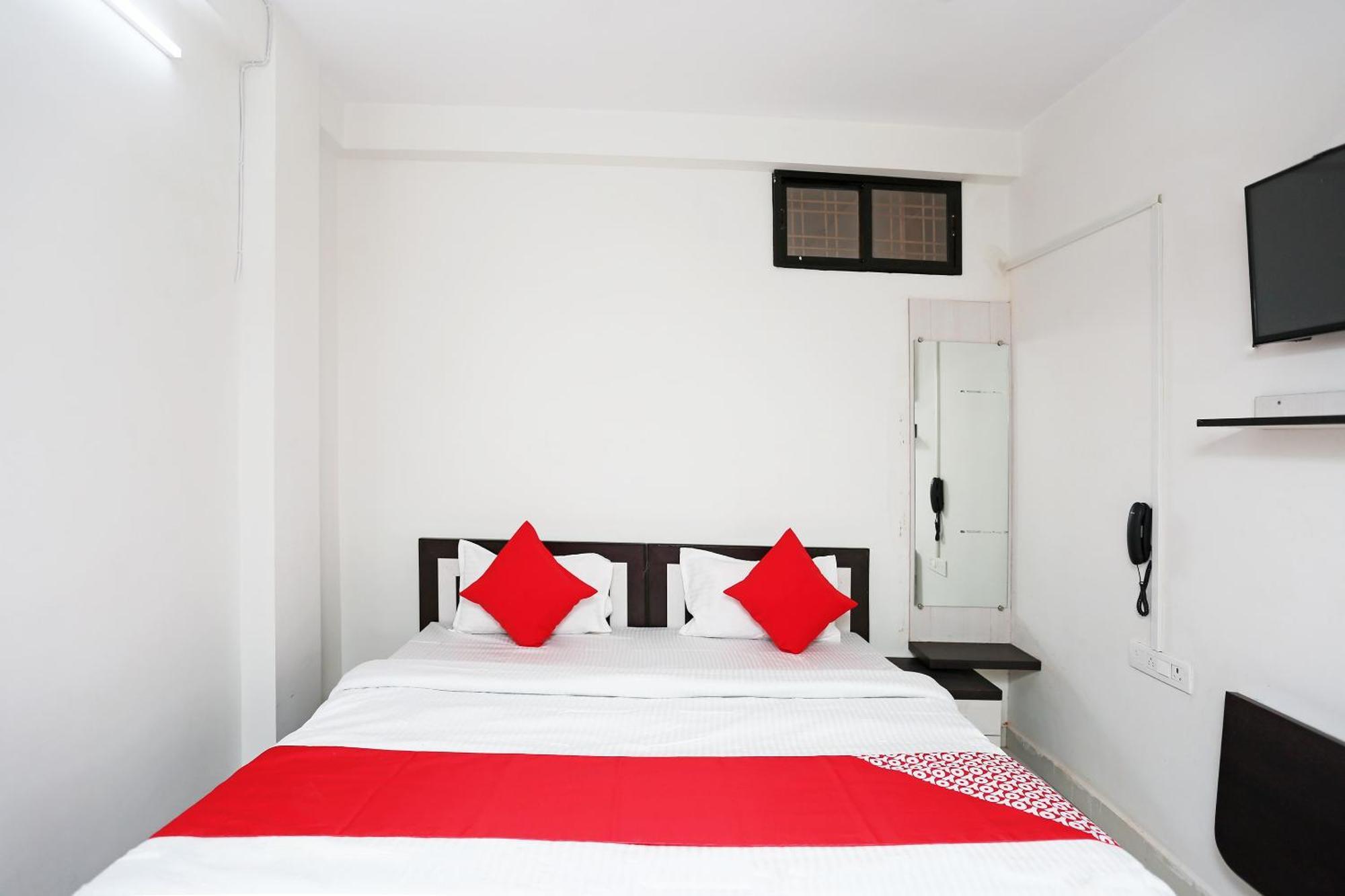 Hotel O 30359 Hotel The Vinayak โบปาล ภายนอก รูปภาพ