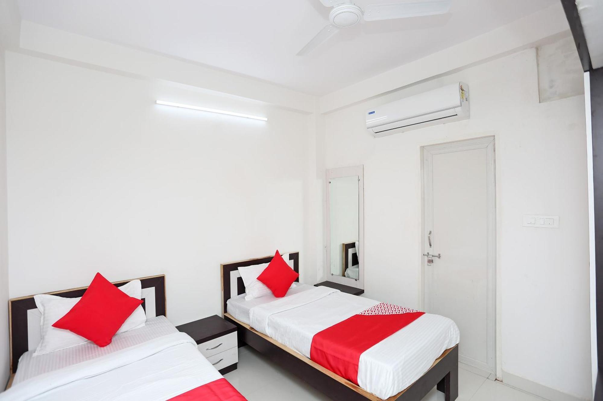 Hotel O 30359 Hotel The Vinayak โบปาล ภายนอก รูปภาพ
