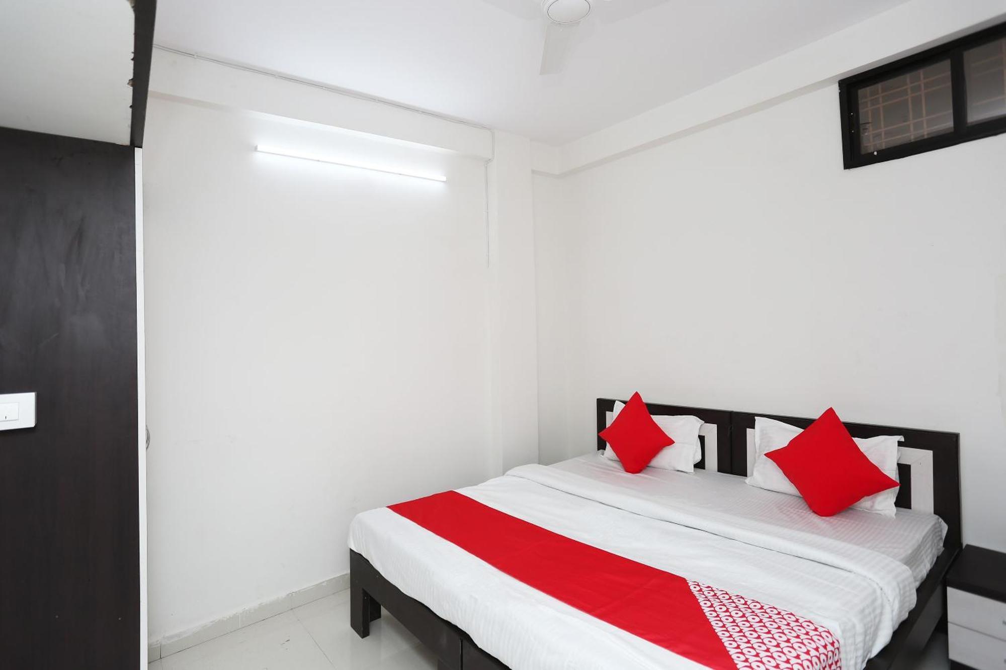 Hotel O 30359 Hotel The Vinayak โบปาล ภายนอก รูปภาพ