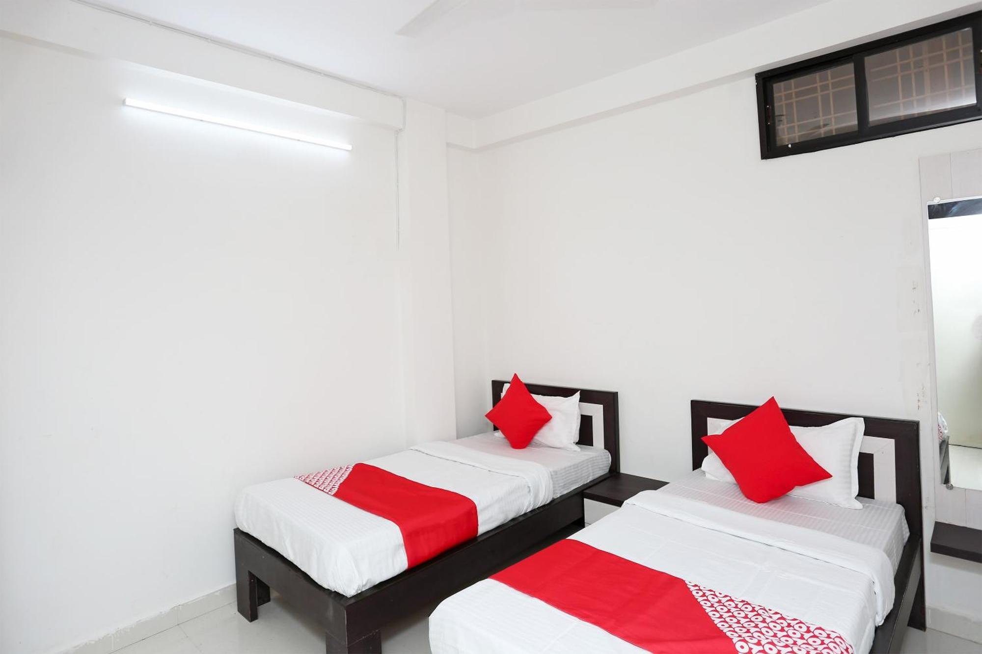 Hotel O 30359 Hotel The Vinayak โบปาล ภายนอก รูปภาพ