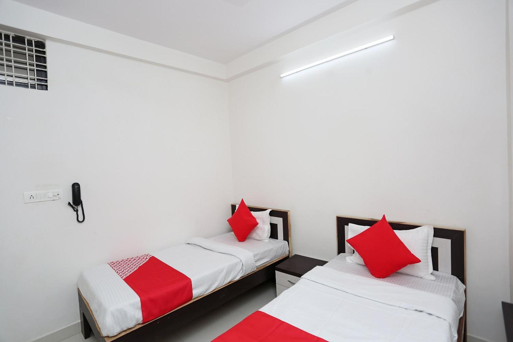 Hotel O 30359 Hotel The Vinayak โบปาล ภายนอก รูปภาพ