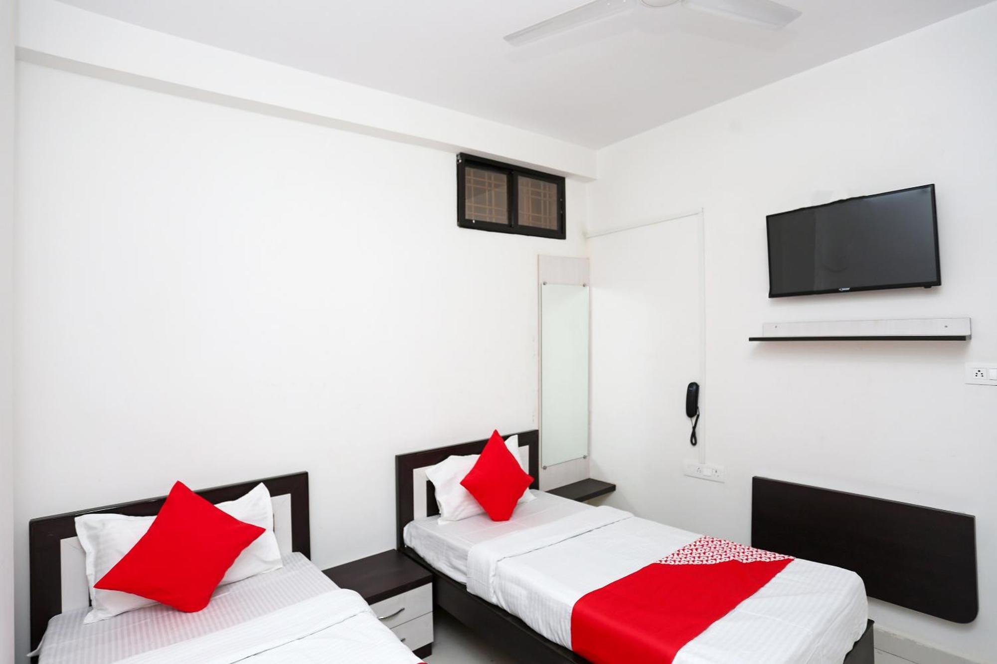 Hotel O 30359 Hotel The Vinayak โบปาล ภายนอก รูปภาพ