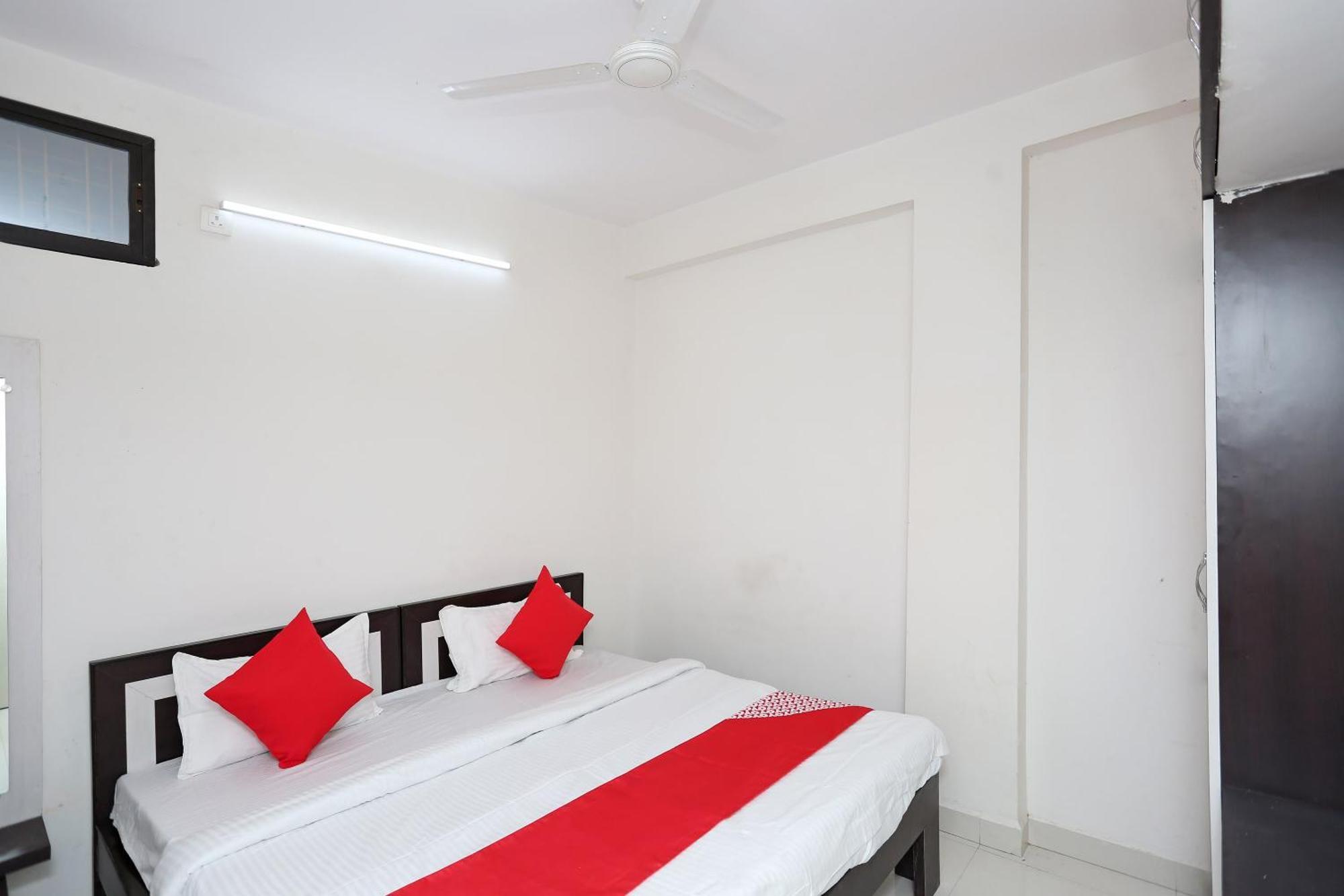 Hotel O 30359 Hotel The Vinayak โบปาล ภายนอก รูปภาพ